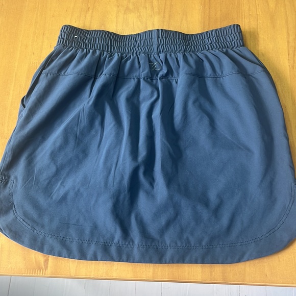 Calia Golf skirt, gray blue, never worn new without tags size extra small - Picture 3 of 4